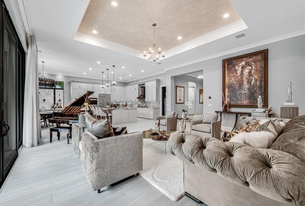 9228 Coral Isles Circle, Palm Beach Gardens, FL 33412 Photo