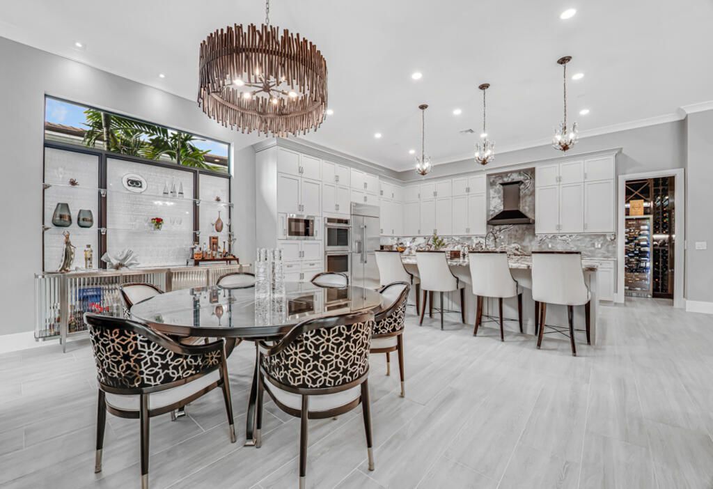9228 Coral Isles Circle, Palm Beach Gardens, FL 33412 Photo
