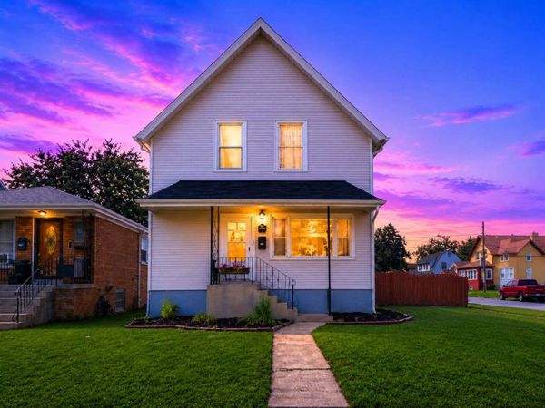 12402 Maple Avenue , Blue Island, IL 60406