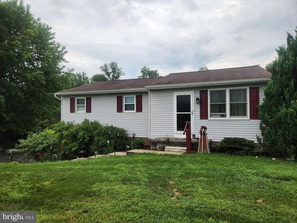 1247 CREEK ROAD , MANHEIM, PA 17545