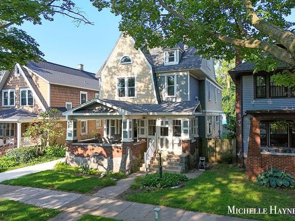 349 Richard Terrace SE, Grand Rapids, MI 49506