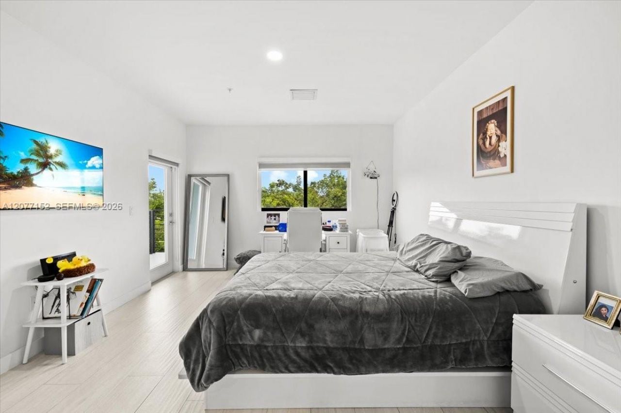 808 NW 44th Ter , Plantation, FL 33317 Photo