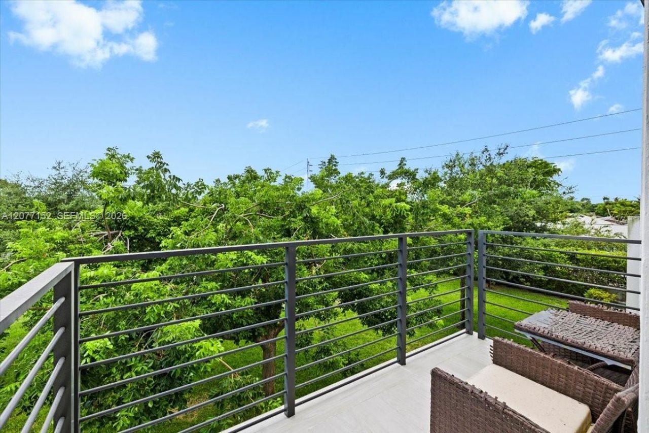 808 NW 44th Ter , Plantation, FL 33317 Photo