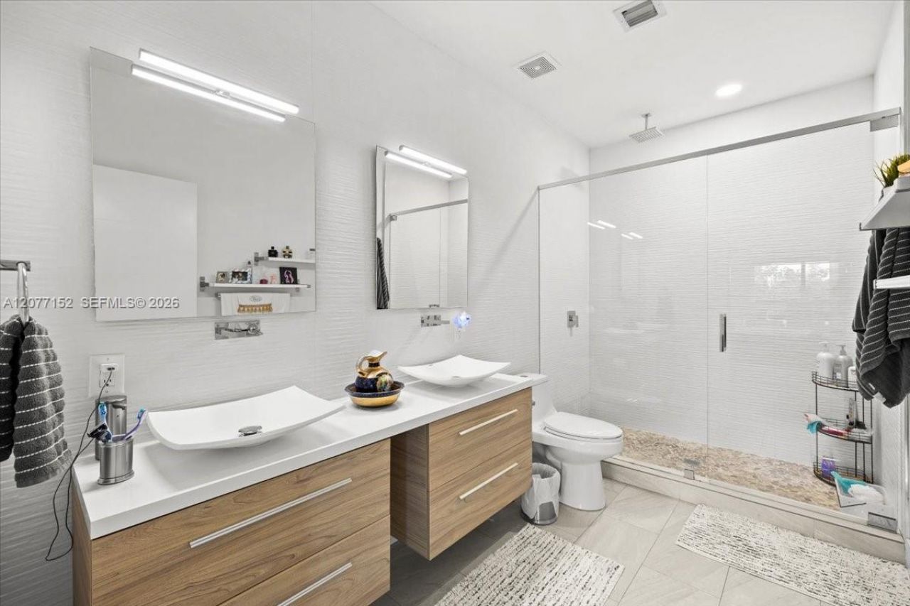 808 NW 44th Ter , Plantation, FL 33317 Photo
