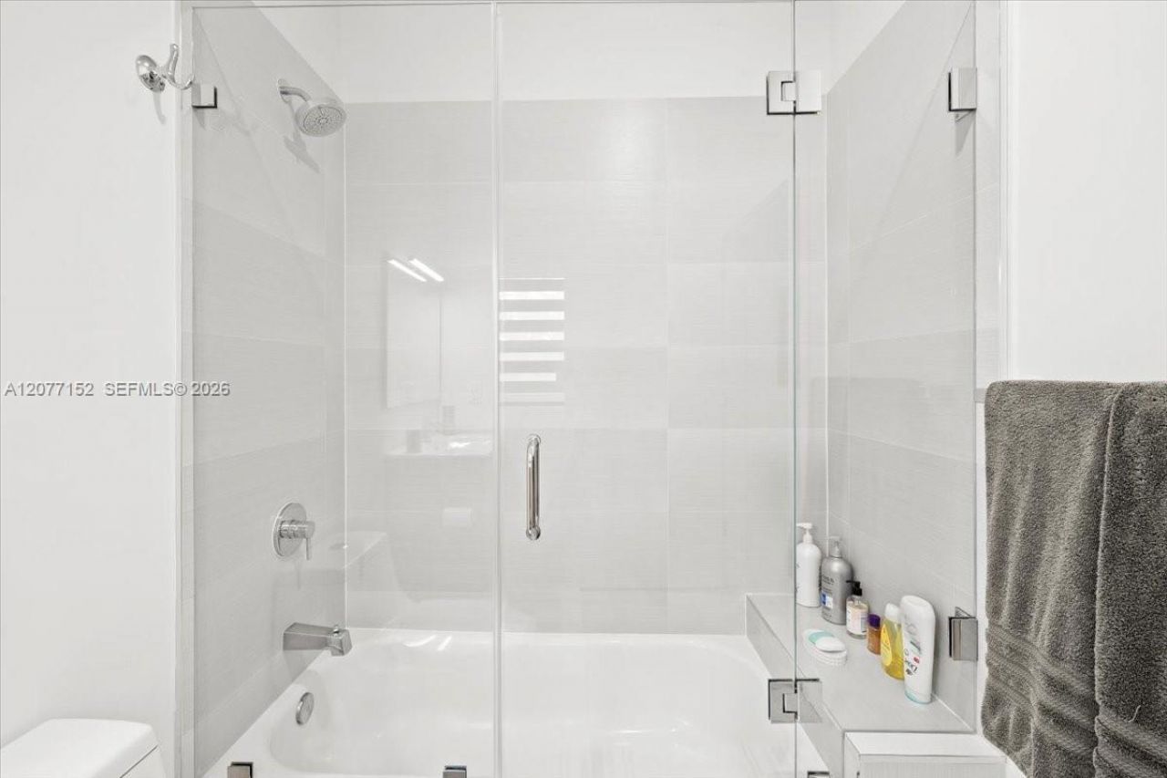 808 NW 44th Ter , Plantation, FL 33317 Photo