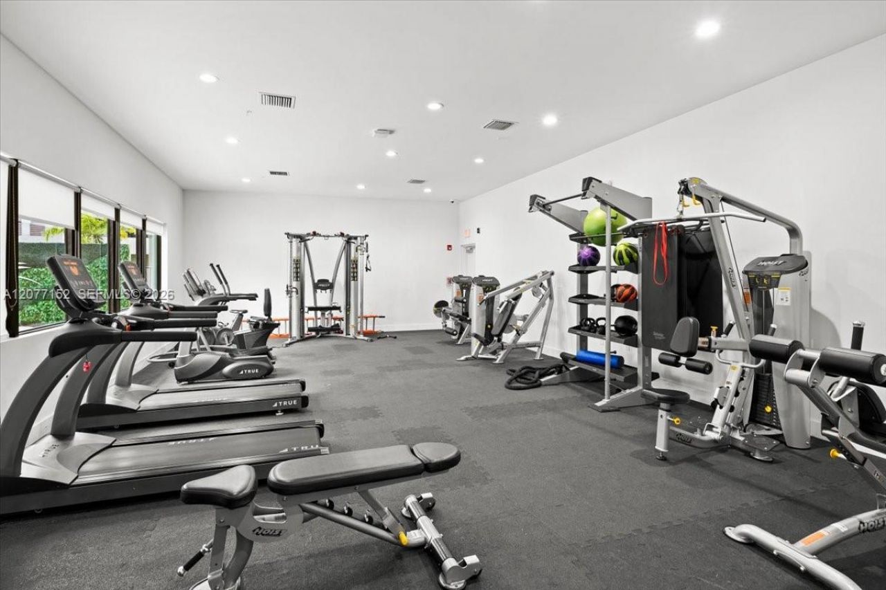 808 NW 44th Ter , Plantation, FL 33317 Photo