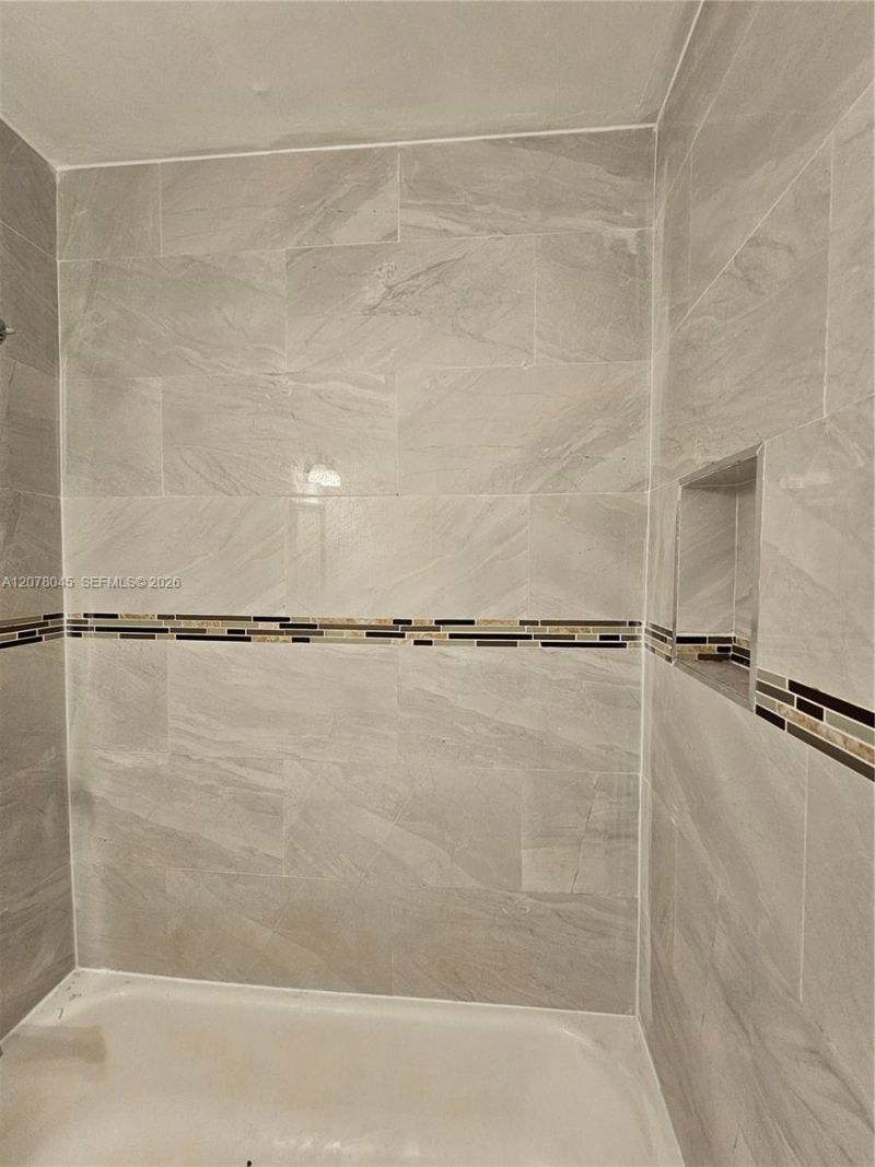 6580 W 27th Ct , Unit 58-24, Hialeah, FL 33016 Photo
