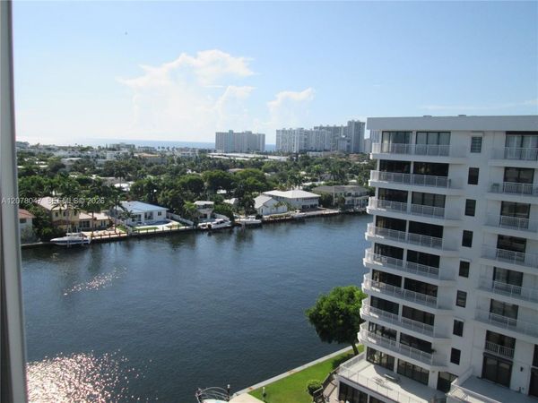 3100 NE 49th St, Unit 1106, Fort Lauderdale, FL 33308
