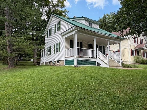141 East Street , Oneonta, NY 13820