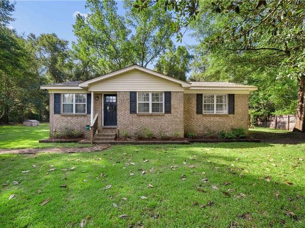 7327 Jeff Glaze Circle, Mobile, AL 36619