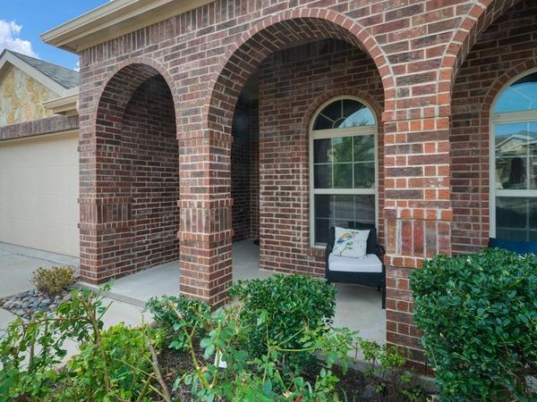 1120 Cheyenne Drive , Aubrey, TX 76227