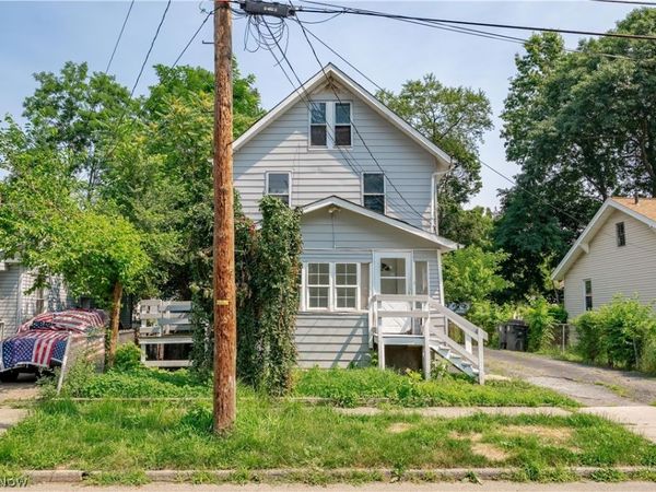 757 Baird Street , Akron, OH 44306