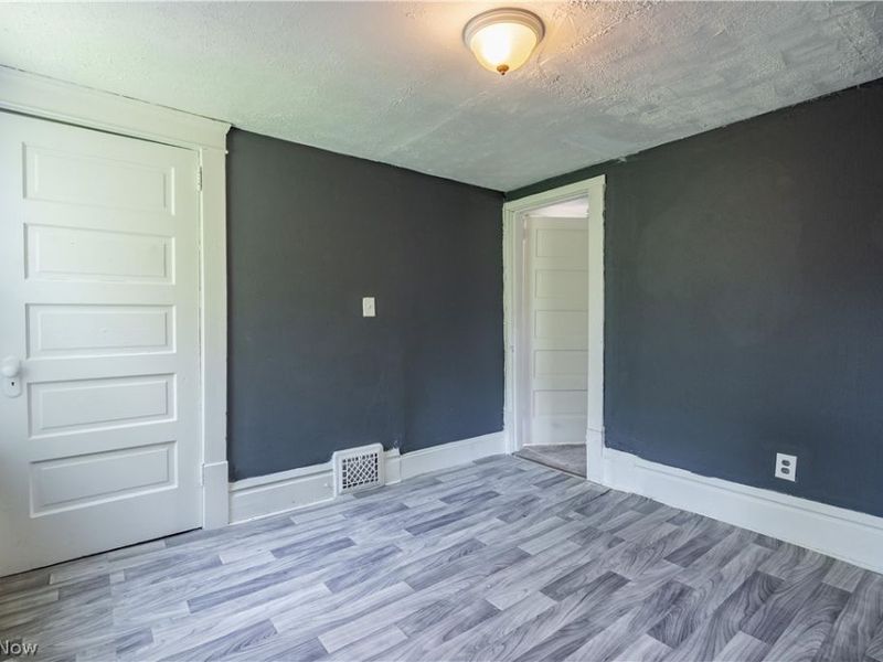 757 Baird Street, Akron, OH 44306 Photo 21