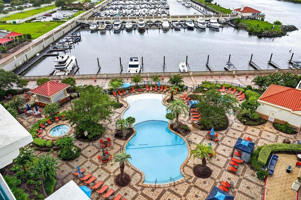 8121 Marina Inn Photo 34