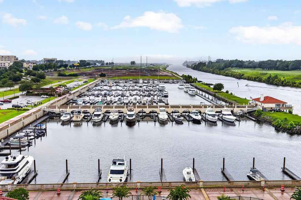 8121 Marina Inn Photo 35