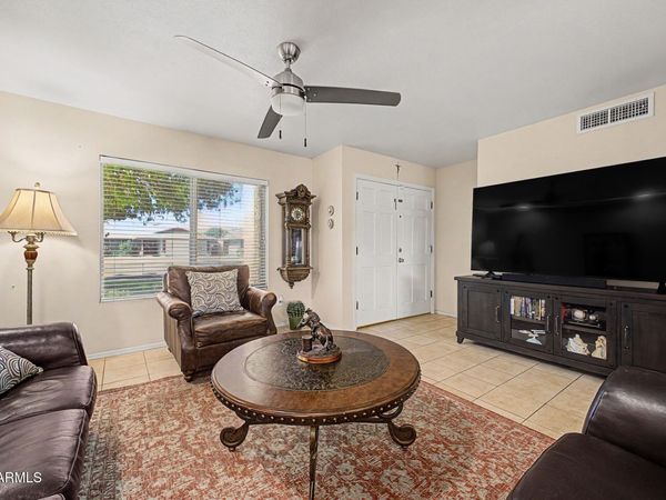 5821 W ACOMA Drive, Glendale, AZ 85306
