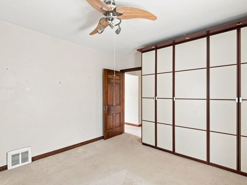 283 E Beechwold Boulevard , Columbus, OH 43214 Photo 38