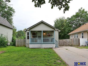 1011 Sumner Street, Lincoln, NE 68502