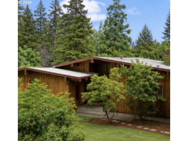 3401 NW CREST DR, Corvallis, OR 97330