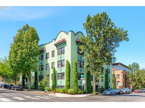 507 NW 22nd AVE, Unit 301, Portland, OR 97210