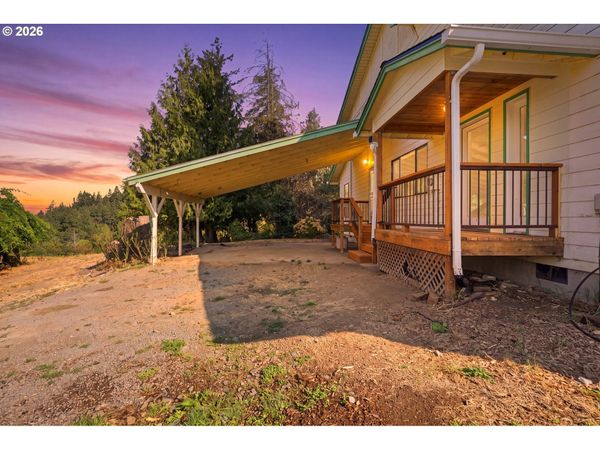 12885 S UNION HALL RD, Canby, OR 97013