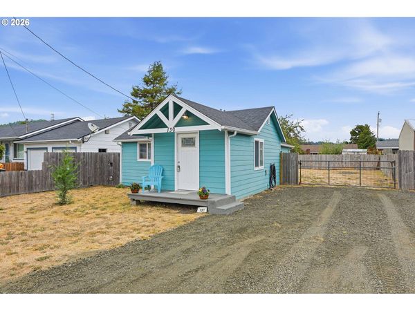 130 N 12TH ST, Lakeside, OR 97449