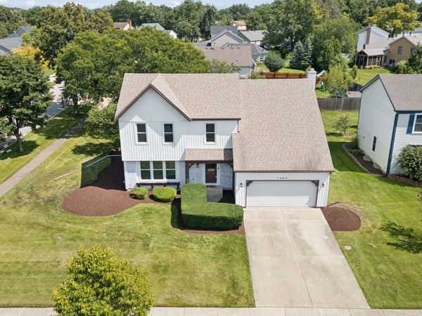 1545 Scottdale Circle , Wheaton, IL 60189