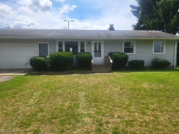 4435 Norquest Boulevard , Youngstown, OH 44515