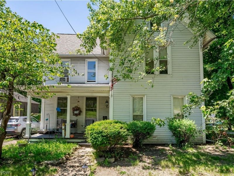 323 2nd Street NE, Massillon, OH 44646 Photo 1