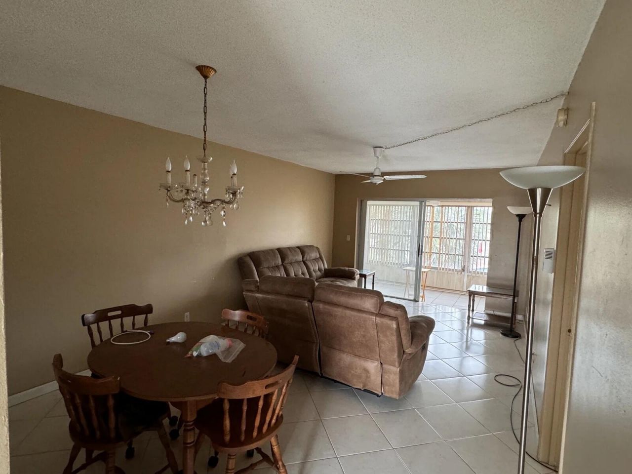 2861 NW 47th Terrace, Unit 207B, Lauderdale Lakes, FL 33313 Photo