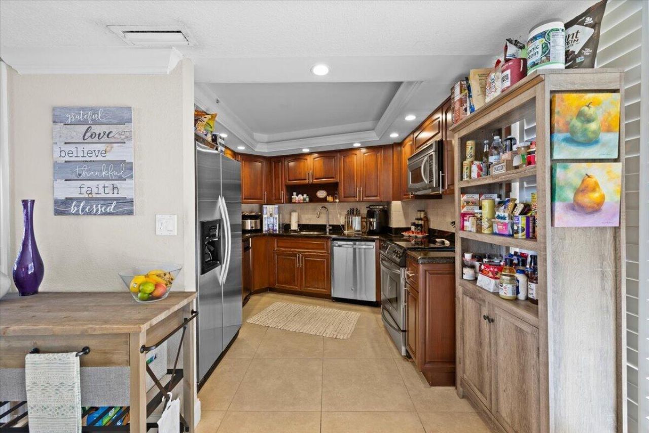 1167 Hillsboro Mile, Unit 308, Hillsboro Beach, FL 33062 Photo