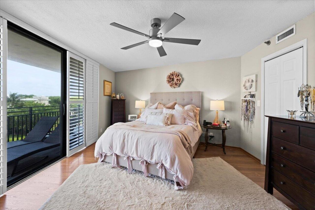 1167 Hillsboro Mile, Unit 308, Hillsboro Beach, FL 33062 Photo