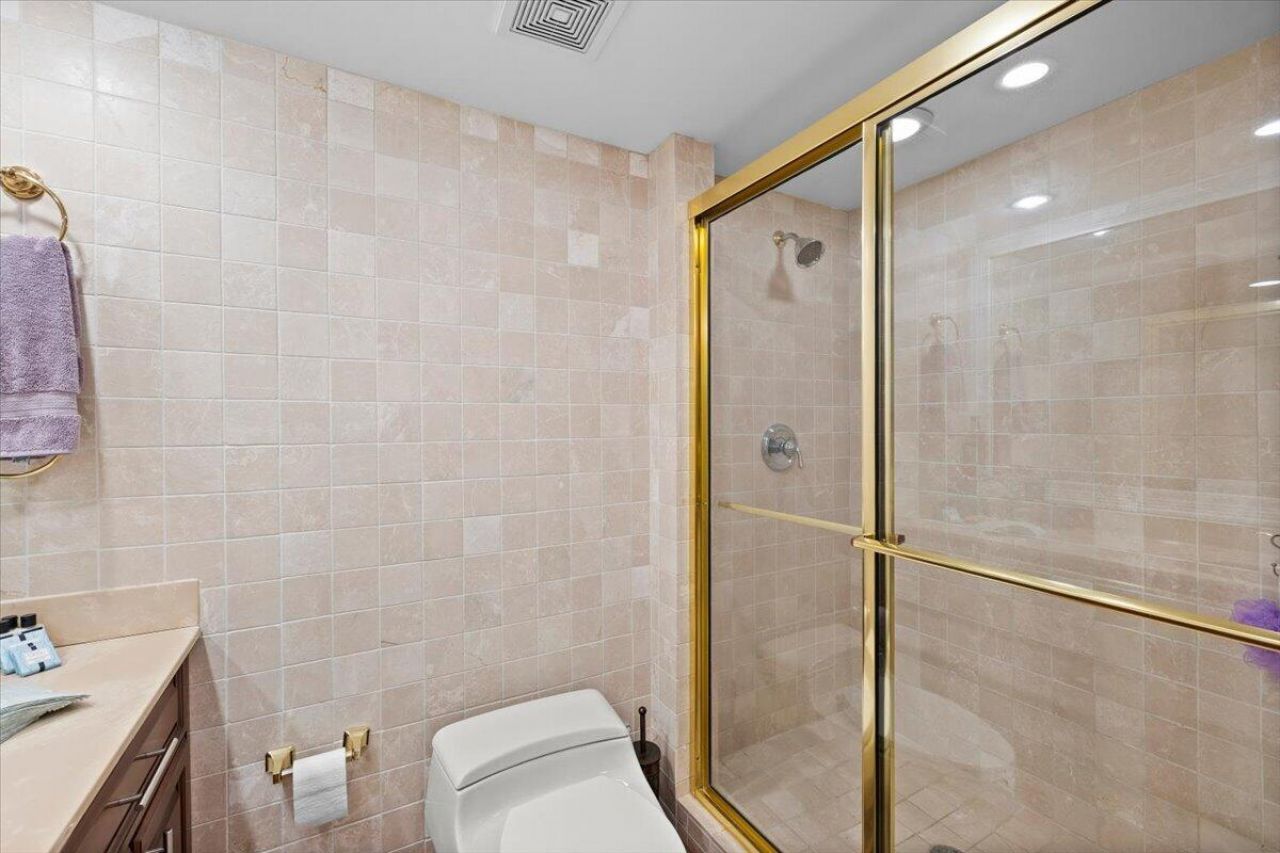 1167 Hillsboro Mile, Unit 308, Hillsboro Beach, FL 33062 Photo