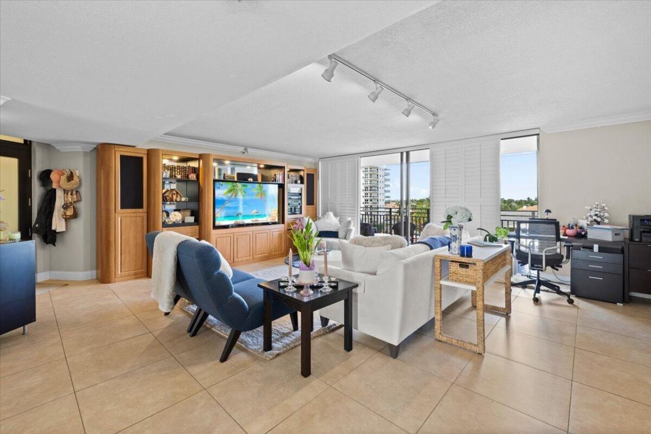 1167 Hillsboro Mile, Unit 308, Hillsboro Beach, FL 33062 Photo