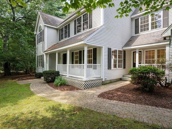 12 Rocky Woods Rd, Hopkinton, MA 01748