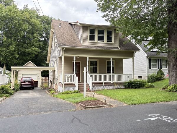 88 Carr Avenue, Agawam, MA 01001