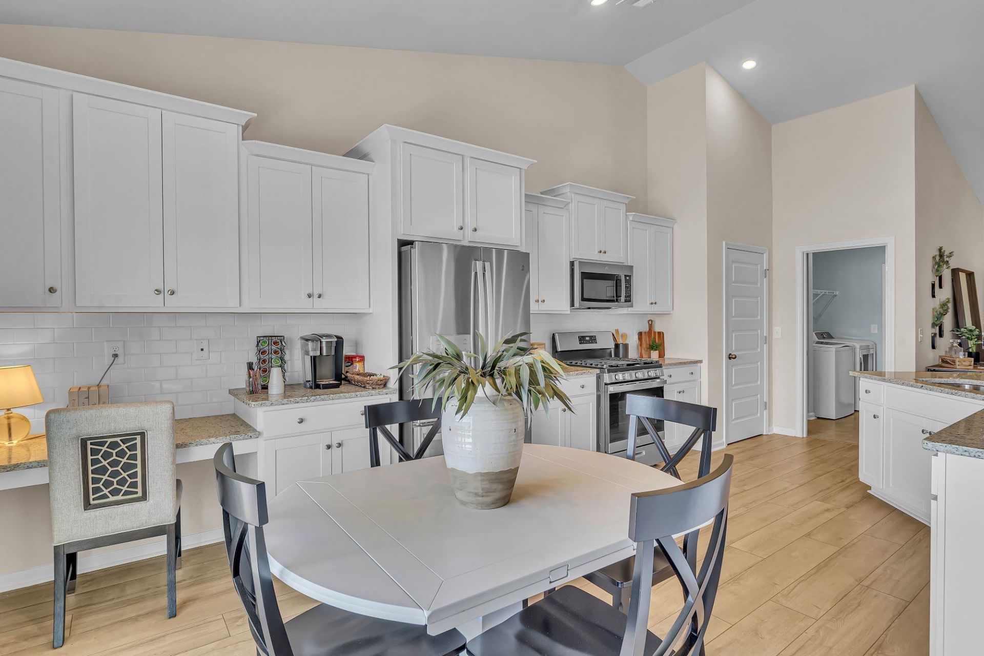 1209 Beach Way Ln. Photo 9