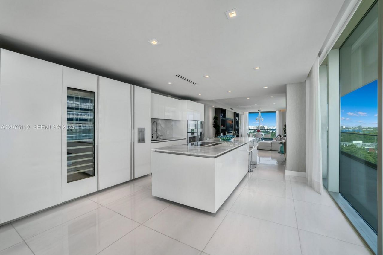 10203 Collins Ave , Unit 801, Bal Harbour, FL 33154 Photo