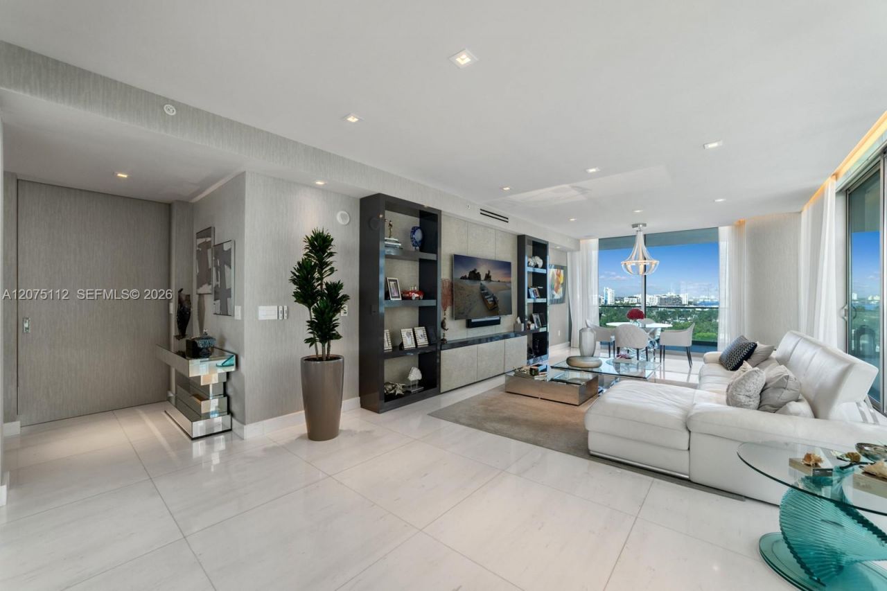 10203 Collins Ave , Unit 801, Bal Harbour, FL 33154 Photo