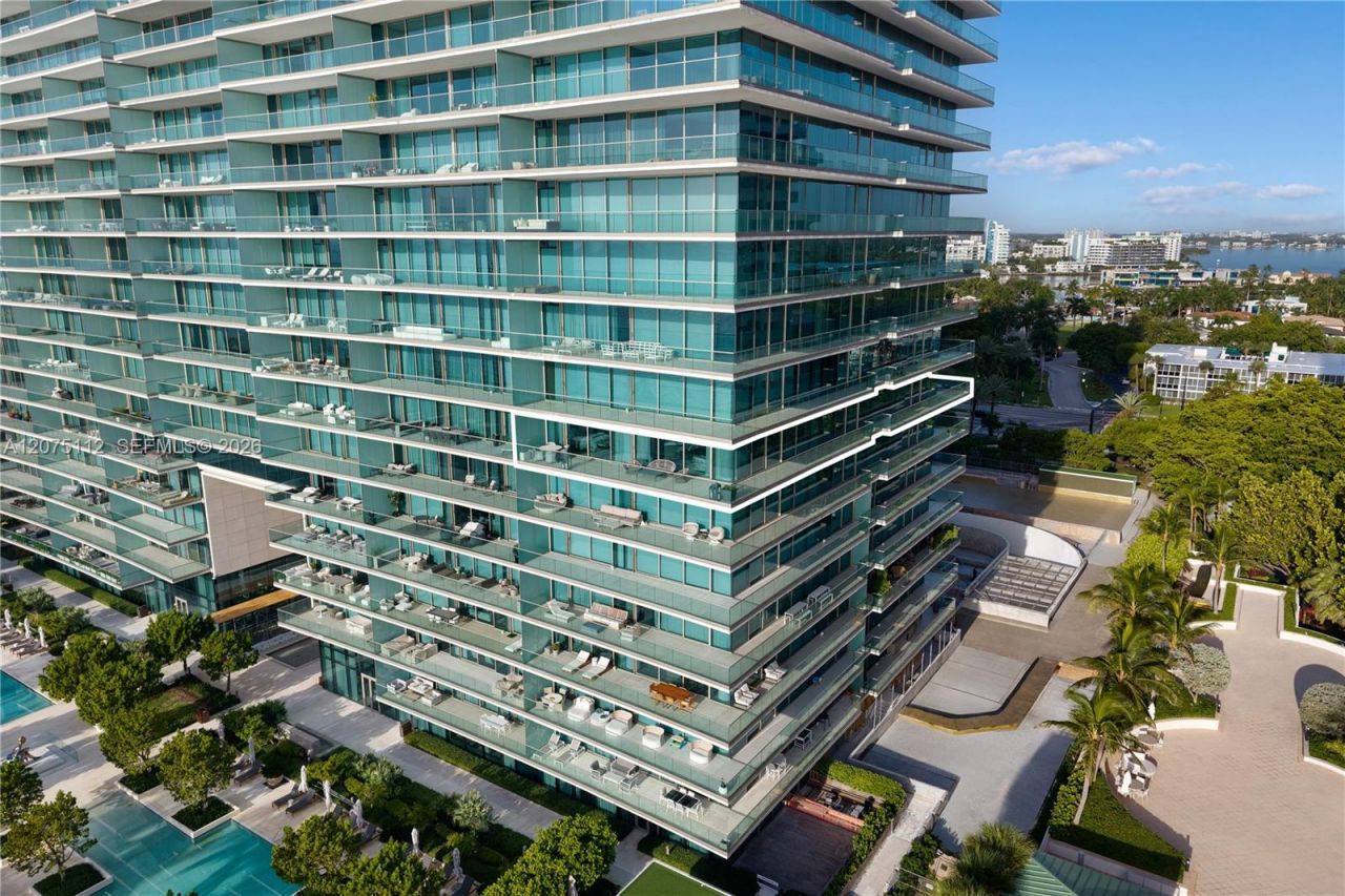 10203 Collins Ave , Unit 801, Bal Harbour, FL 33154 Photo