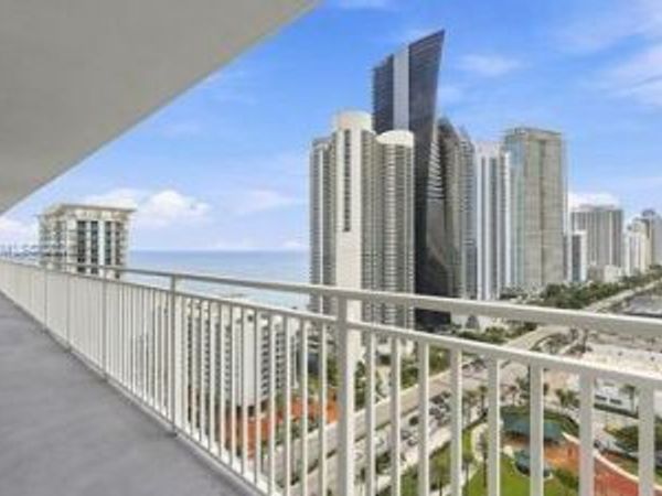 210 174 St , Unit 2401, Sunny Isles Beach, FL 33160