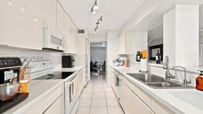 210 174 St , Unit 2401, Sunny Isles Beach, FL 33160 Photo