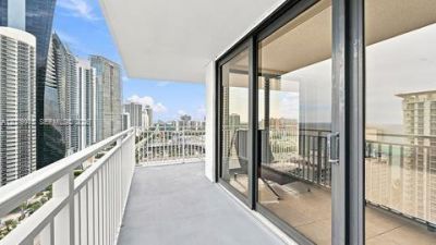 210 174 St , Unit 2401, Sunny Isles Beach, FL 33160 Photo