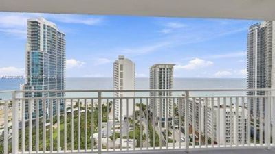 210 174 St , Unit 2401, Sunny Isles Beach, FL 33160 Photo