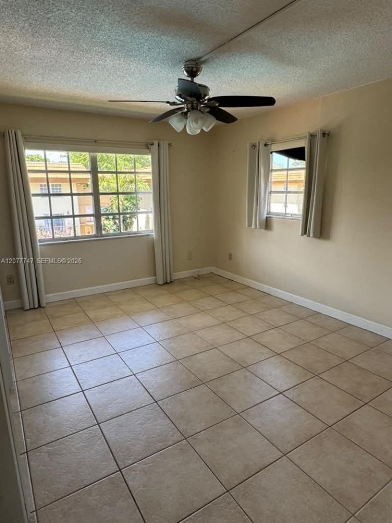 8650 SW 109th Ave, Unit 3-223, Miami, FL 33173 Photo