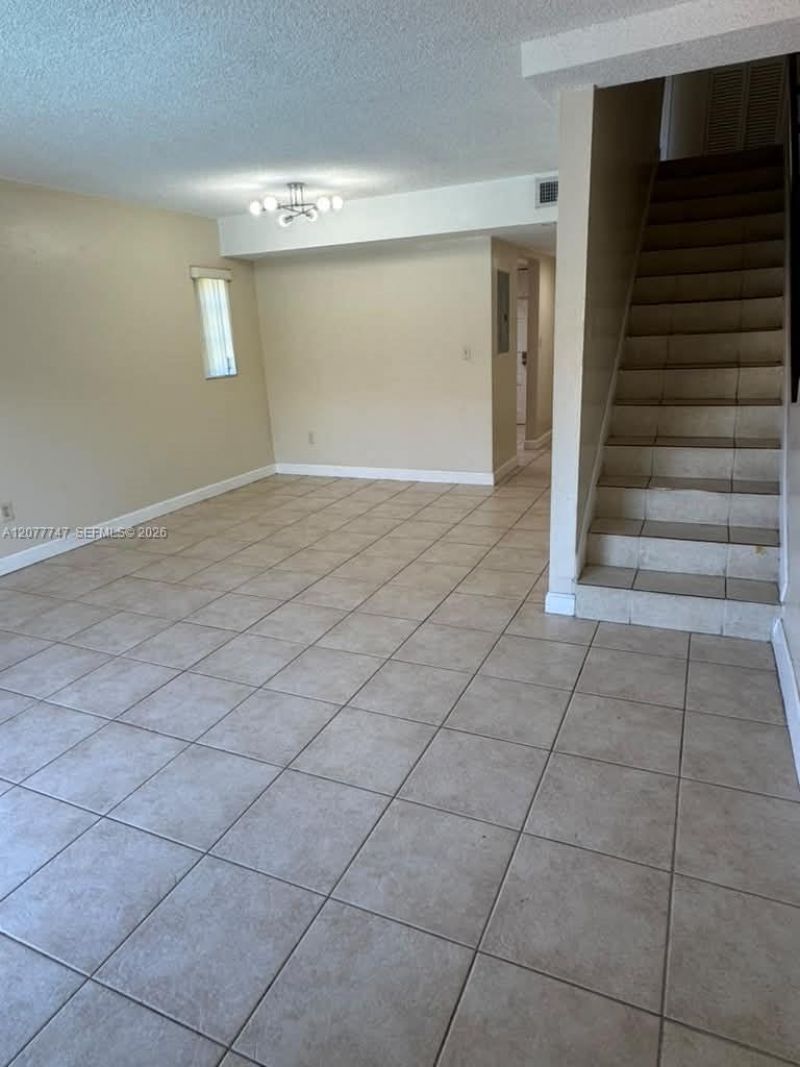 8650 SW 109th Ave, Unit 3-223, Miami, FL 33173 Photo