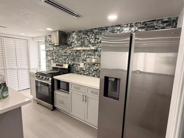 1720 NW 124th Ter , Miami, FL 33167