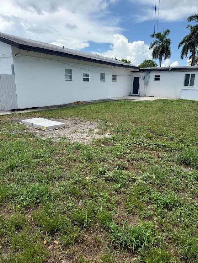 1720 NW 124th Ter , Miami, FL 33167 Photo