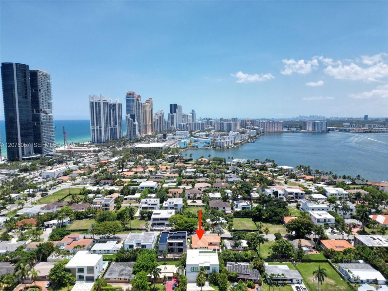 275 189th Ter , Sunny Isles Beach, FL 33160 Photo