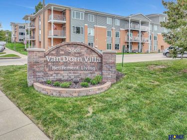 3001 S 51st Street Court, Unit 414, Lincoln, NE 68506